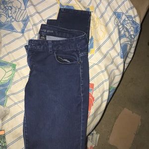 Celebrity pink jeans size 7